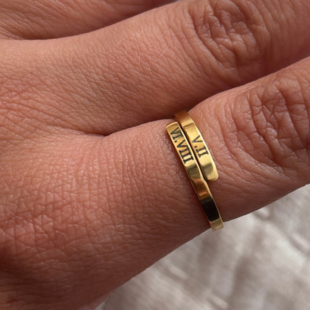 Engraved ring